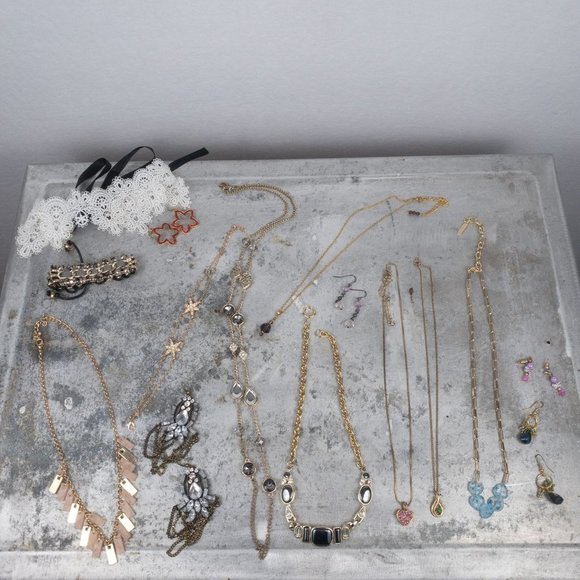 BaubleBar Jewelry - 15 Piece Preppy Baublebar Jewelry Lot Rhinestones Pink Bright Necklace Earring